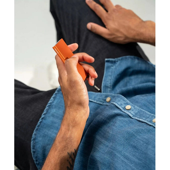 2133940