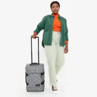 Maleta Eastpak maleta__tranverz_cabina_barcelona_1_2 ideal para viajes o escapadas