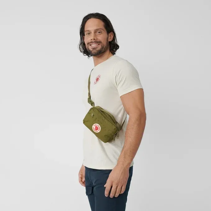 18042024011600.comprar riC3B1onera kanken fjallraven barcelona 23796 83 thumbnail 2000x2000 80