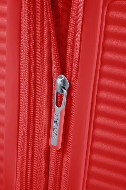 Soundbox Coral Red cabina 3 thumbnail 2000x2000 80
