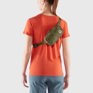Riñonera Fjallraven comprar-rinonera--high-coast-hip-pack-verde-3 práctica y funcional para viajes