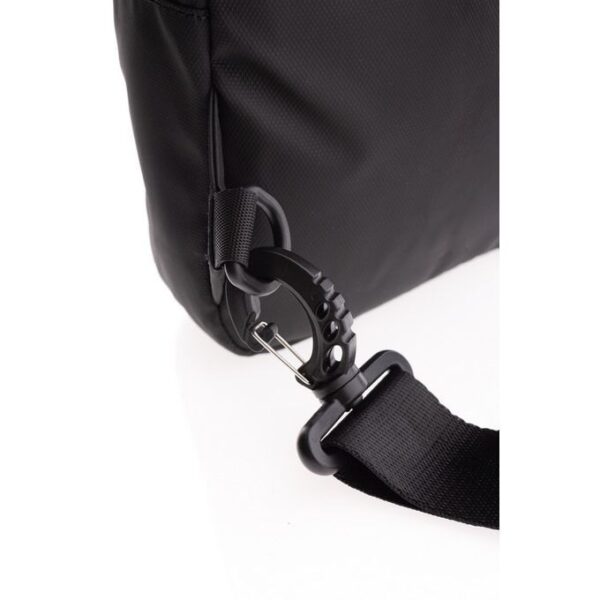 mochila cruzada Dark de Vogart 4 thumbnail 2000x2000 80