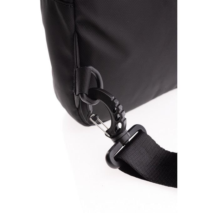mochila cruzada Dark de Vogart 4 thumbnail 2000x2000 80