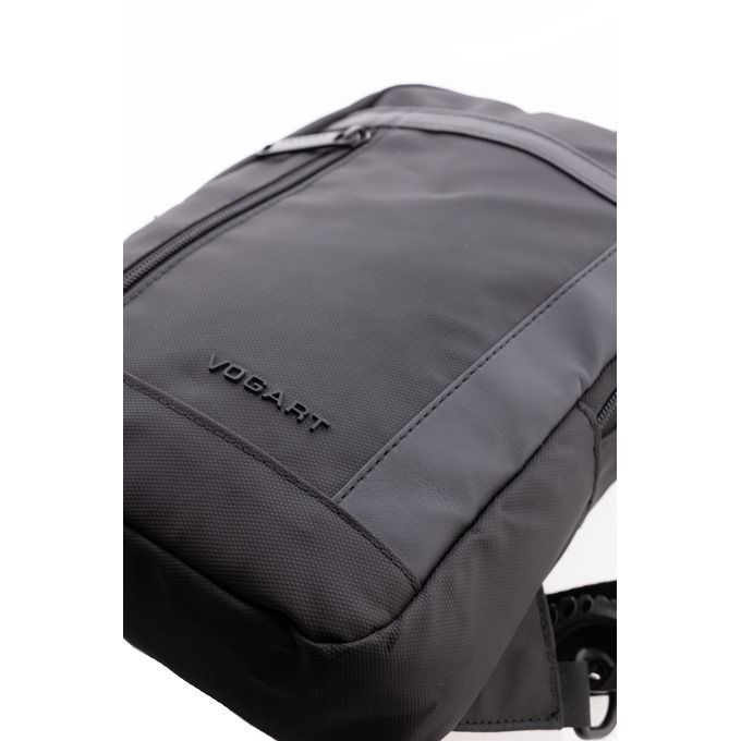 mochila cruzada Dark de Vogart 6 thumbnail 2000x2000 80