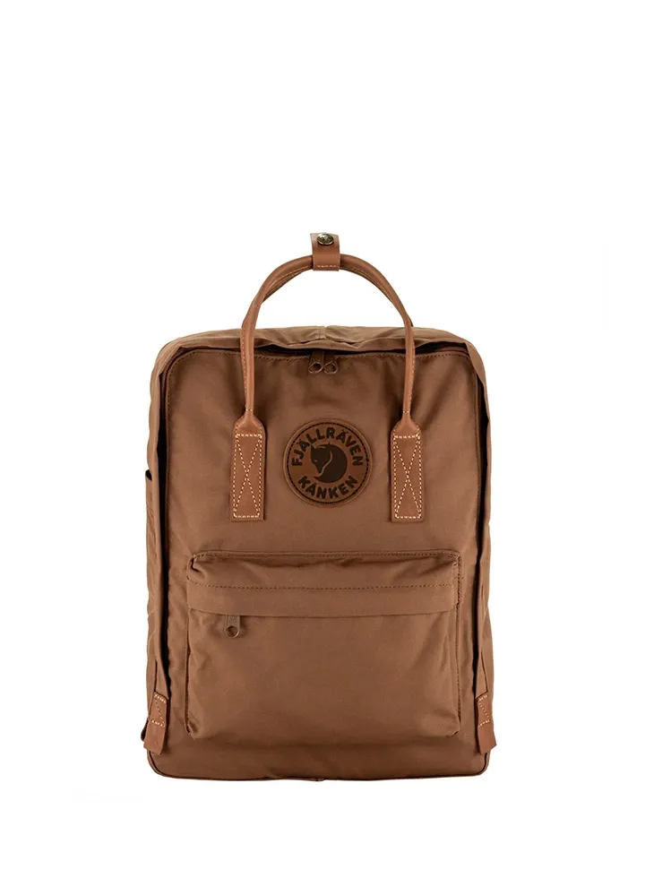 mochilas fjallraven kanken badalona brown 486586e556628f173c4af984b9910a37 thumbnail 2000x2000 1