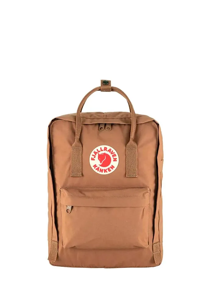mochilas fjallraven kanken barcelona 23510 8 08a462fa1c6dd488003e7490cbe249b9 thumbnail 2000x2000 1
