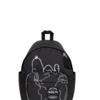 EK0A5BG4_7O1_peanuts_placed_