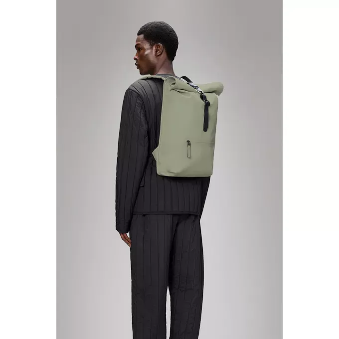 mochilas_rains_rolltop_rucksak_13320_7