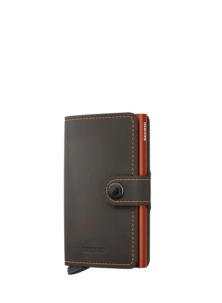 Tarjetero metálico Secrid _tarjetero_miniwallet_mate_truffleorange con diseño compacto
