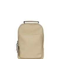 mochilas-rains-impermeable-daypack-132602_16d4e064bed0d8c1a920e0e12fe2e873.jpg