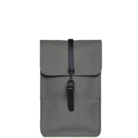 rains_mochila_backpack_barcelona_13000_6_ae9523becc0500652055e34b789c2dde.webp